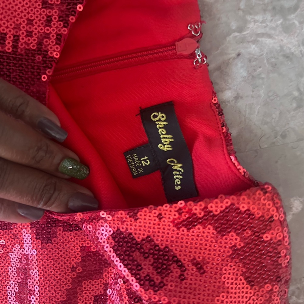 4 beautiful women’s dresses